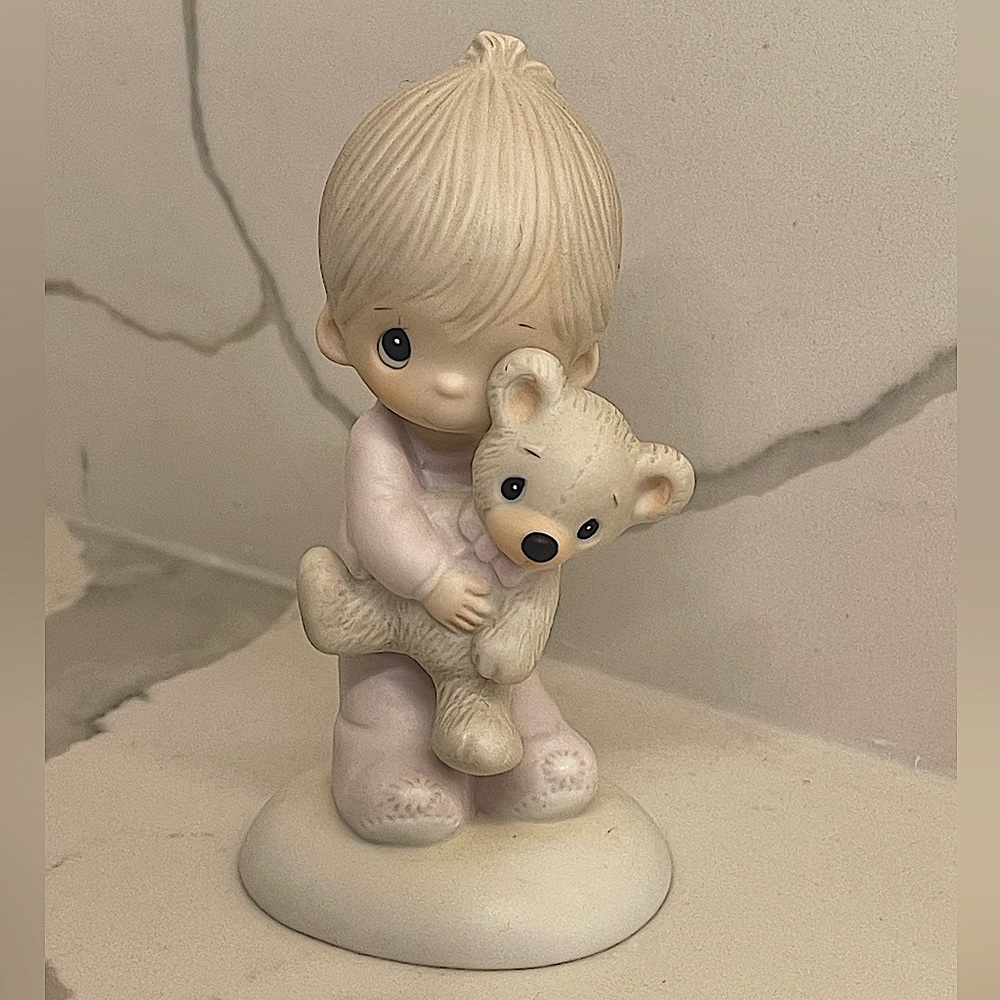 Precious Moments “Jesus Loves Me” E-1372/B
